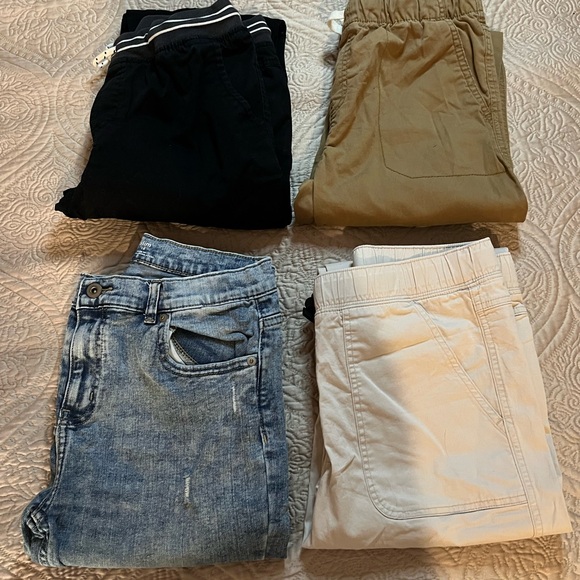 Cat & Jack Other - Boys Jean and Pants Lot of 4 - Black, Tan, Denim, Khaki Size 16
